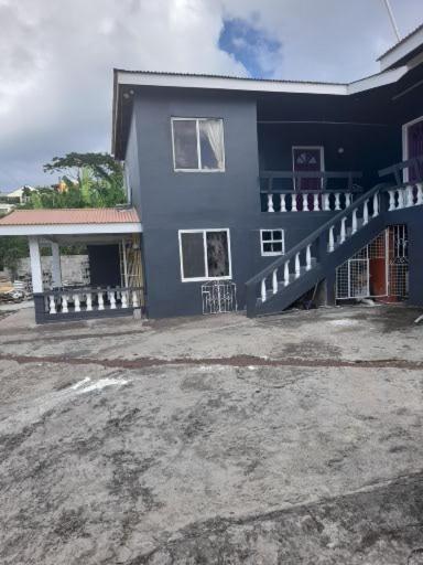 Finch Apartment Gwa Kay Εξωτερικό φωτογραφία