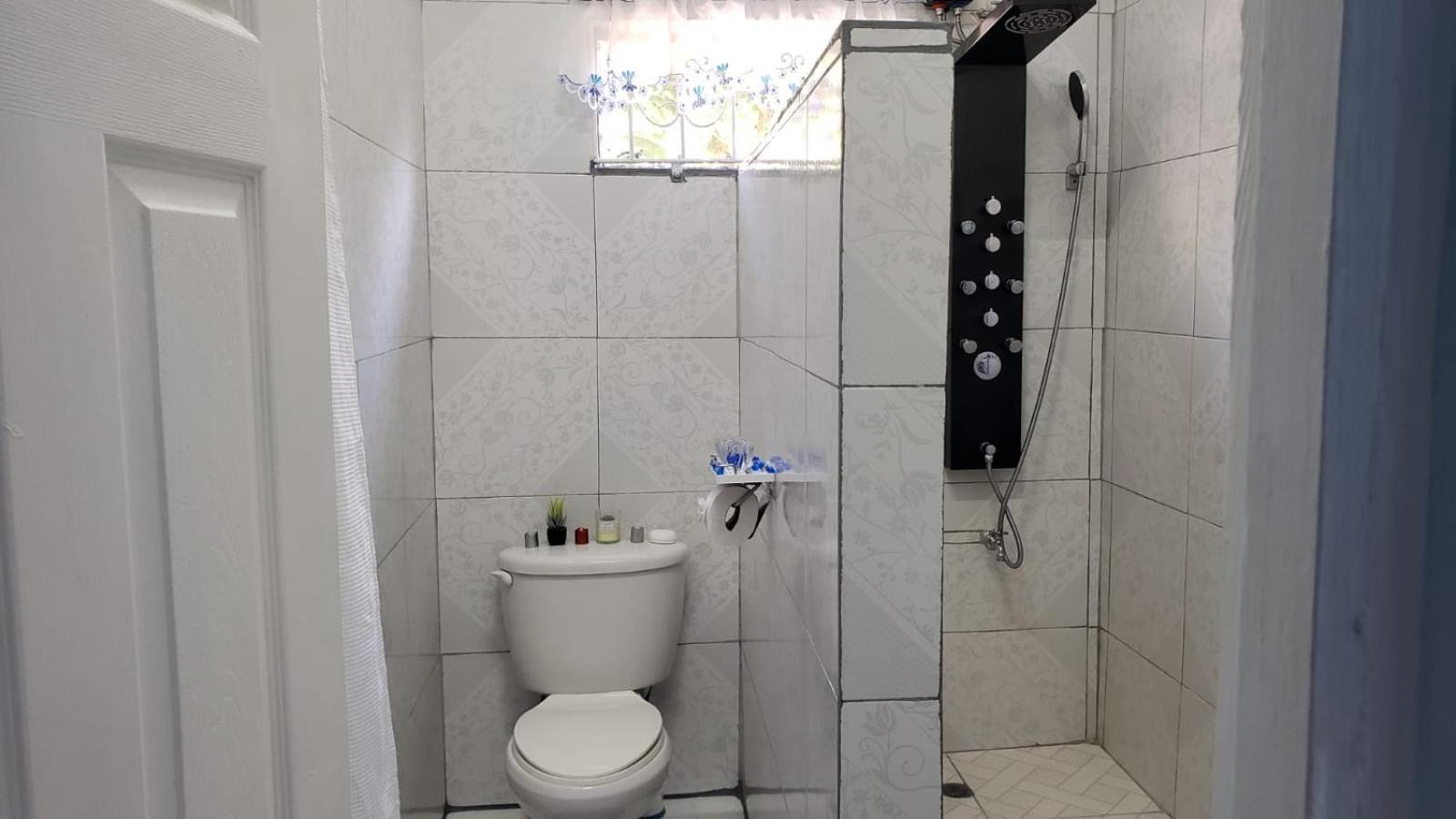 Finch Apartment Gwa Kay Εξωτερικό φωτογραφία